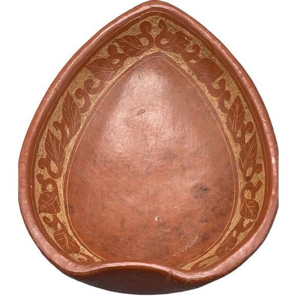 Handcrafted Terracotta Leaf Motif Bowl With Intricate Design - Picture 1 of 6